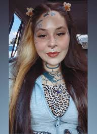 Discussion about a photo post in DEPPMaNIa group