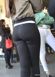 Tight Jeans Booty Creepshot – Sexy Candid Girls