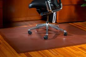 This is the appropriate chair mat that will suit any kind of hard floor. Desk Chair Mats For Hardwood Floors Floor Desk Mats Home And Design Gallery