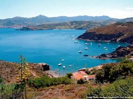 Les 10 Plus Belles Plages Des Pyrenees Orientales Beautiful Travel Destinations Family Travel Destinations Dream Travel Destinations