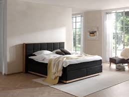 levantos boxspringbett mit holzrahmen und bezug in samtoptik schlafzimmer bett doppelbett einrichtung boxspringbett haus deko wohnen