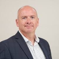 Troy Hare's Instagram, Twitter & Facebook