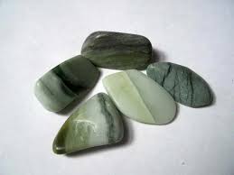 Infinite Is A Tradename For A Variety Of Green Serpentine Mixture Of Serpentine And Chrysotile Found I Crystals And Gemstones Rocks And Gems Serpentine Stone