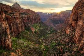 Trip 2 (283.5 mi) route directions: Titan S Slot Canyons Of Ice Rival Those Of Zion National Park Astronomy Com
