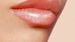 Jetzt clinique ganz einfach bei douglas bestellen und 2 gratisproben sichern! How To Make Your Lips Look Bigger And Plumper Without Surgery Hubpages