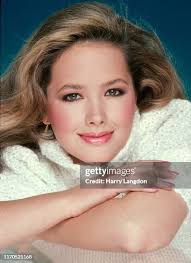 23,505 Janine Photos & High Res Pictures