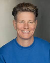 Leanne Spencer's Instagram, Twitter & Facebook