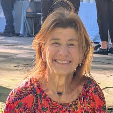 28 years ago today, David Bowie celebrated his 50th birthday at Madison  Square Garden with a special concert event. Thurston Moore, Kim Gordon, Lee  Ranaldo, Steve Shelley (Sonic Youth), Black Francis (Pixies),