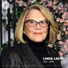 Remembering Linda Lavin, the legendary star of Alice (1976–1985), who has  passed away at 87. 💔 The prolific actress was actively promoting her  latest project, No Good Deed, before her unexpected passing
