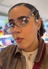 they were foldable glasses i promise 😭 #unbreakable #idc #alehop #nyc  #speedy #lisbon @Louis Azaud