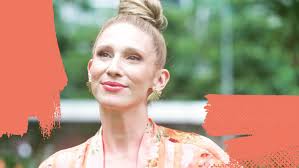 Interview with Natalia Rachel: Illuminate Your Life, Life After Trauma —  SCARLET RED MAGAZINE