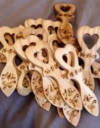 Personalised Welsh Love Spoons For Wedding Favours Gifts For Wedding Party Wedding Gift Favors Wedding Favors