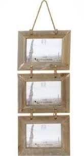 Hanging Rope Picture Frame Google Search Rustic Photo Frames Rustic Frames Driftwood Frame