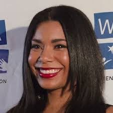 Jessica Pimentel's Instagram, Twitter & Facebook