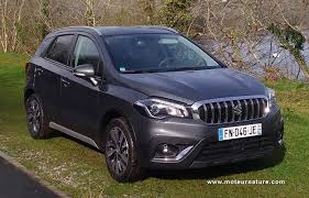 Il faudra vérifier si c'est exact lors parue en 2018, cette dernière génération de vitara reçoit un tout nouveau moteur hybride : Suzuki S Cross Et Vitara Hybride 48 Volts Leger Mais Efficace