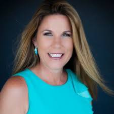 I had the great opportunity to connect with Danielle Phaneuf this past  Friday (thanks to my mentor Jose Espino for the introduction) and was so  excited to see this article pop up