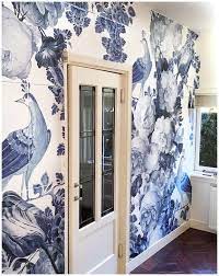 bloemstilleven behang in hippe blauwe uitvoering wordt op maat gemaakt behang thuis behang bloemen behang