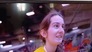 Lisa Pons's Instagram, Twitter & Facebook