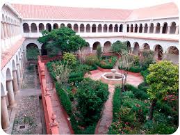 A payment drop slot is located on the southeast corner of the building near the entrance adjacent to the parking lot. Kloster Kirche Und Museum Von Santa Clara In Sucre Bolivien