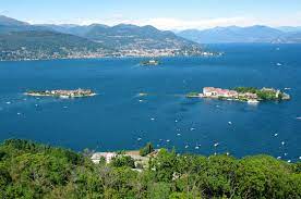 Lac majeur, lake maggiore, lac de mergozzo, lac d'orta, activités, sites touristiques, bons plans, excursions, randonnée, nordic. Lac Majeur Stock Photos And Royalty Free Images Vectors And Illustrations Adobe Stock