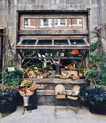 The Cutest Flower Shop Ever Flowers Plants Interior Nyc Flower Shop Interiors Flower Shop Flower Cafe