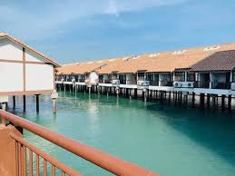 Located at km16 teluk kemang port dickson negeri sembilan within a 36 hectares tropical paradise and only an hour drive from kuala lumpur the resort boasts a private 3km sandy beach shoreline. Chalet Murah Di Port Dickson Home Facebook