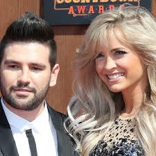 Dan + Shay Singer Shay Mooney Marries Hannah Billingsley at His Parents'  Arkansas Farm (Exclusive)
