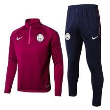 Mit einem trainingsanzug von adidas verwandels. Pin By Diogo Bessa On Long Sleeved Football Training Suit Football Tracksuits Manchester City Tracksuit