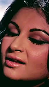 Hum Aur Tum Tum Aur Hum 🌸💫♥️ , ., ., Credits;, Movie: Daag (1973),  Starcast: Rajesh Khanna, Sharmila Tagore, Rakhee , Prem Chopra , Singer:  Lata Mangeshkar, Kishore Kumar , Music: Laxmikant Pyarelal , ...