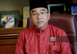Pengkalan batu assemblyperson norhizam hassan baktee, who previously described himself as hulk, lost his cool during the. Norhizam Hassan Baktee Education