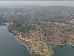 Vihar lake is located near vihar village on the mithi river within the precincts of the borivali national park, also called the sanjay gandhi national park, in north mumbai. A Plot On Vihar Lake