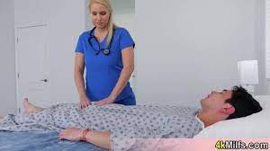 Busty doctor makes your hospital stay memorable - XNXX.COM