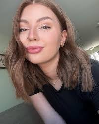 Tamara Anthony's Instagram, Twitter & Facebook