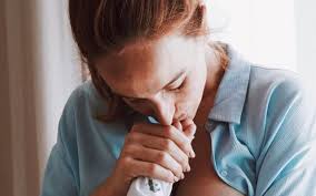 Wishing to pursue a career in acting, sara moved to cascais by herself at the age of 15, to enroll in a theatre course. Sara Prata Partilha Momento Amoroso Captado No Primeiro Passeio Com A Filha Amelia Nova Gente