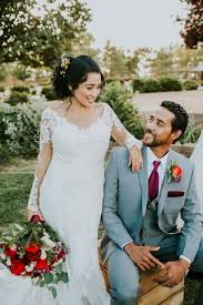 Vanessa Robert Styled Shoot Blue Barn Ranch Apple Valley Wedding Dresses Style Bridal