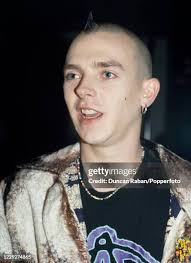 360 Adamski Photos & High Res Pictures