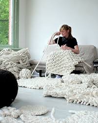 But i didn't really know where to start. Xl Chunky Knits Craftzine Com Blog Knit Rug Giant Knitting Knitting Inspiration