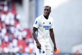 Please add the homepage on which the squad is supposed to be embedded. Club Brugge Wil Heel Ver Gaan Voor Mohamed Daramy 19 Bod Het Nieuwsblad Mobile
