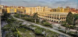 وجاء الحد الأدنى 386.5 لكليتى الهندسة بجامعتى الزقازيق وطنطا بنسبة 94.3%، و386 بكل من كلية هندسة شبرا بجامعة بنها وهندسة الإسكندرية بنسبة 94.4%، 385 درجة لهندسة بور سعيد وكفر الشيخ وبنها. Ù…ÙˆÙ‚Ø¹ Ø¬Ø§Ù…Ø¹Ø© Ø§Ù„Ø²Ù‚Ø§Ø²ÙŠÙ‚ ÙˆÙ…Ø¹Ù„ÙˆÙ…Ø§Øª Ø¹Ù† Ø§Ù„Ø¬Ø§Ù…Ø¹Ø© Ù…Ù‚Ø§Ù„