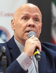 Early results show narrow leads in supervisor races