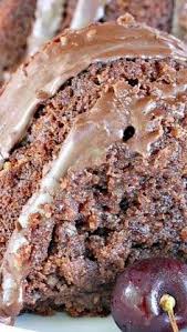 Chocolate Butter Pecan Pound Cake Recette Avec Images Gateaux Et Desserts Recette Dessert Recettes De Cuisine