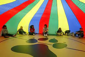 Parachute in gym class (i.imgur.com). I Loved Rainbow Parachute Day My Childhood Memories Childhood Memories Make Funny Pictures