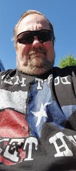 Kzap listening to them way back LM 安業 Tサロロ ЕТ 1