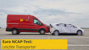 Suchen sie einen transporter bis 3.5 tonnen? Transporter Bis 3 5 T Im Sicherheits Test Adac Euro Ncap Youtube