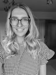 Ellie Mcbride's Instagram, Twitter & Facebook