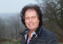 Rene le blanc boeken of inhuren voor een optreden? Schoonmoeder Rene Le Blanc Opgenomen In Ziekenhuis