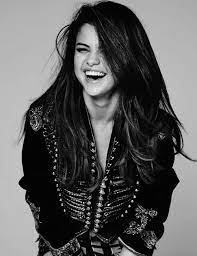Pin By Majo Amundaray On Selena Selena Gomez Photoshoot Selena Gomez Selena Gomez Cute
