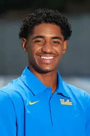 Darius Riley's Instagram, Twitter & Facebook