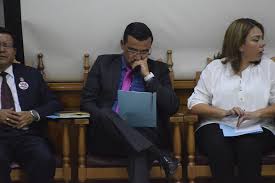 REALIZAN FORO CON CANDIDATOS A DIPUTADOS