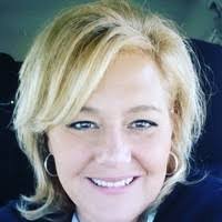 Lisa Haase's Instagram, Twitter & Facebook